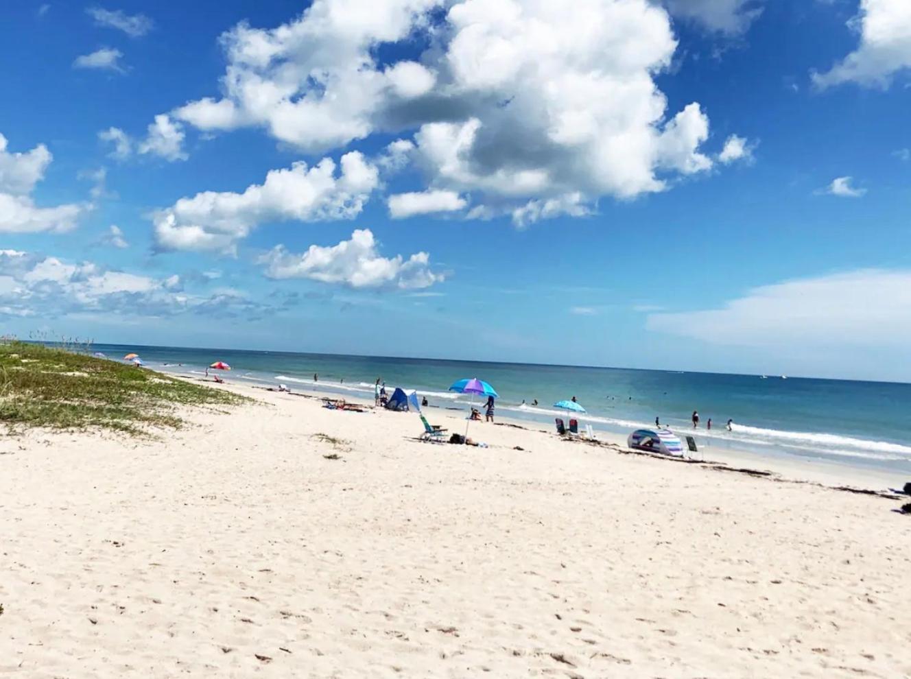 Sandy Shores - 2br Getaway And Surf Spot Fort Pierce