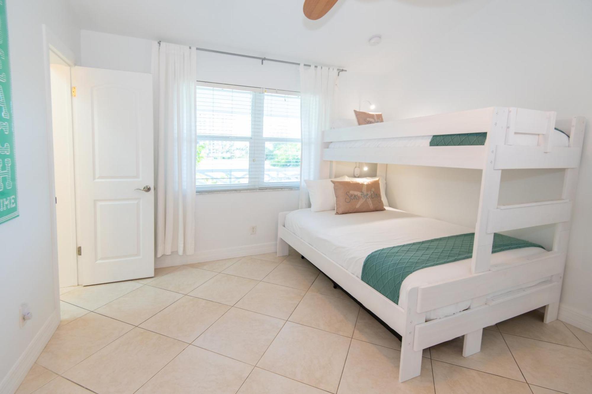 Villa Sandy Shores - 2br Getaway And Surf Spot Fort Pierce
